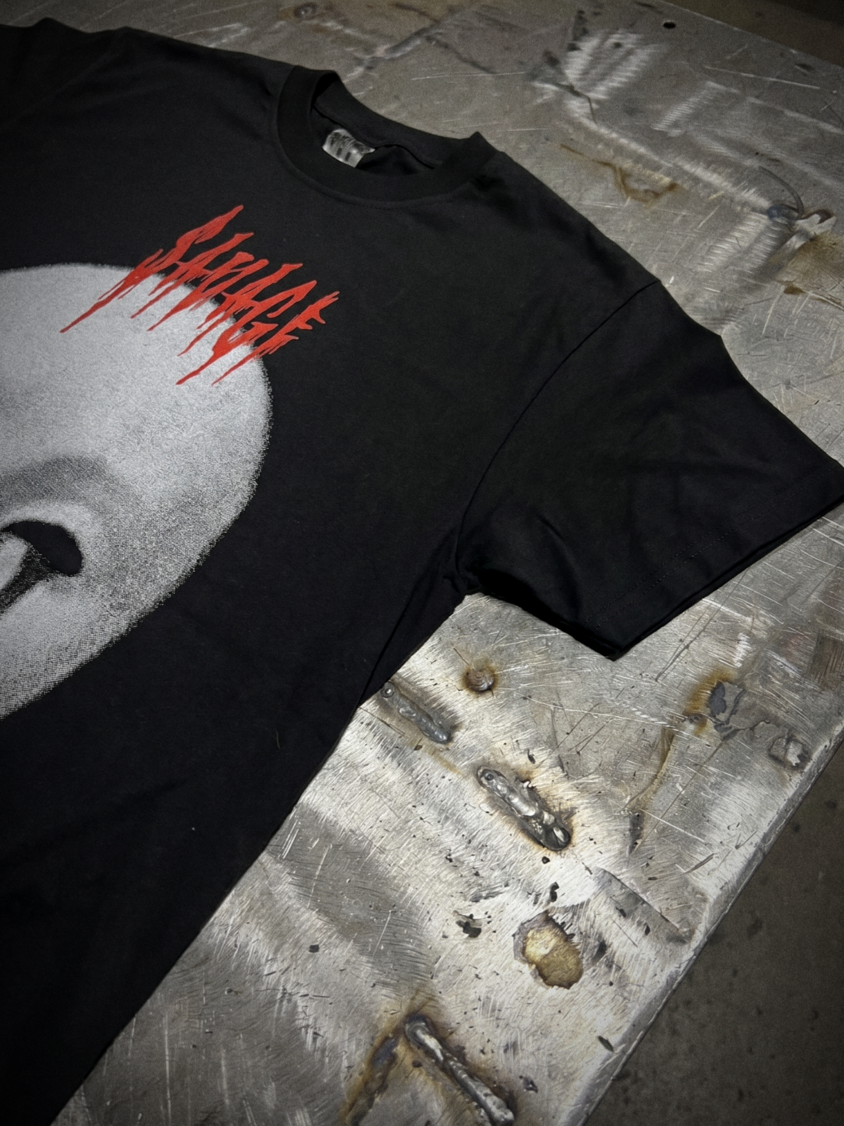 T-shirt SMILELESS